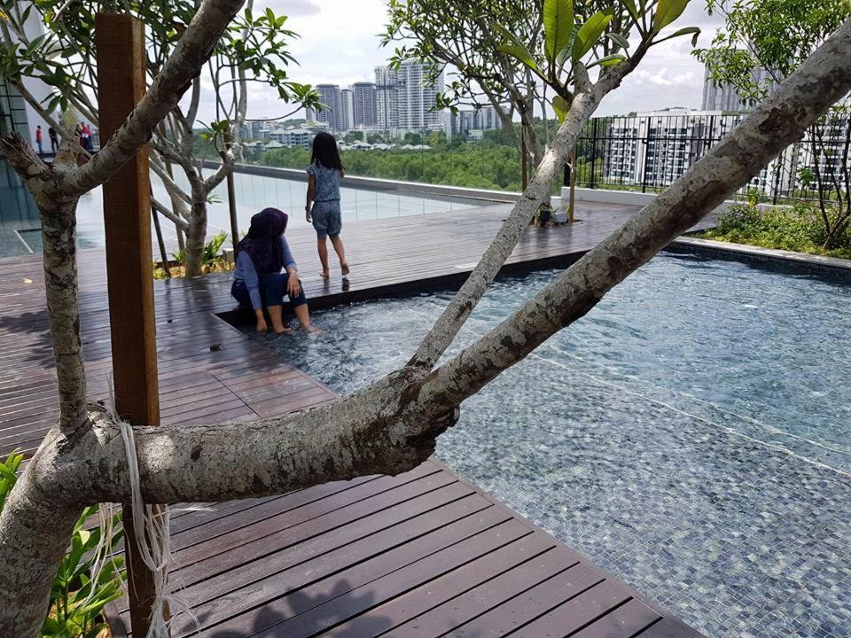 Mycozysoho With Excellent Swimming Pool View Apartment Сиберджая Екстериор снимка